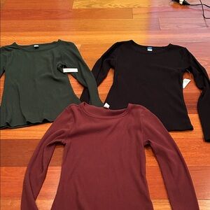 3 size small old navy long sleeve plush tee 2 are new with tags